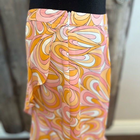 MICHAEL KORS Women’s Skirt - Picture 6 of 9